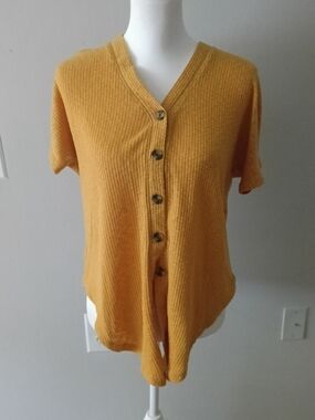 Mustard Ribbed Short-Sleeve Button Front Top